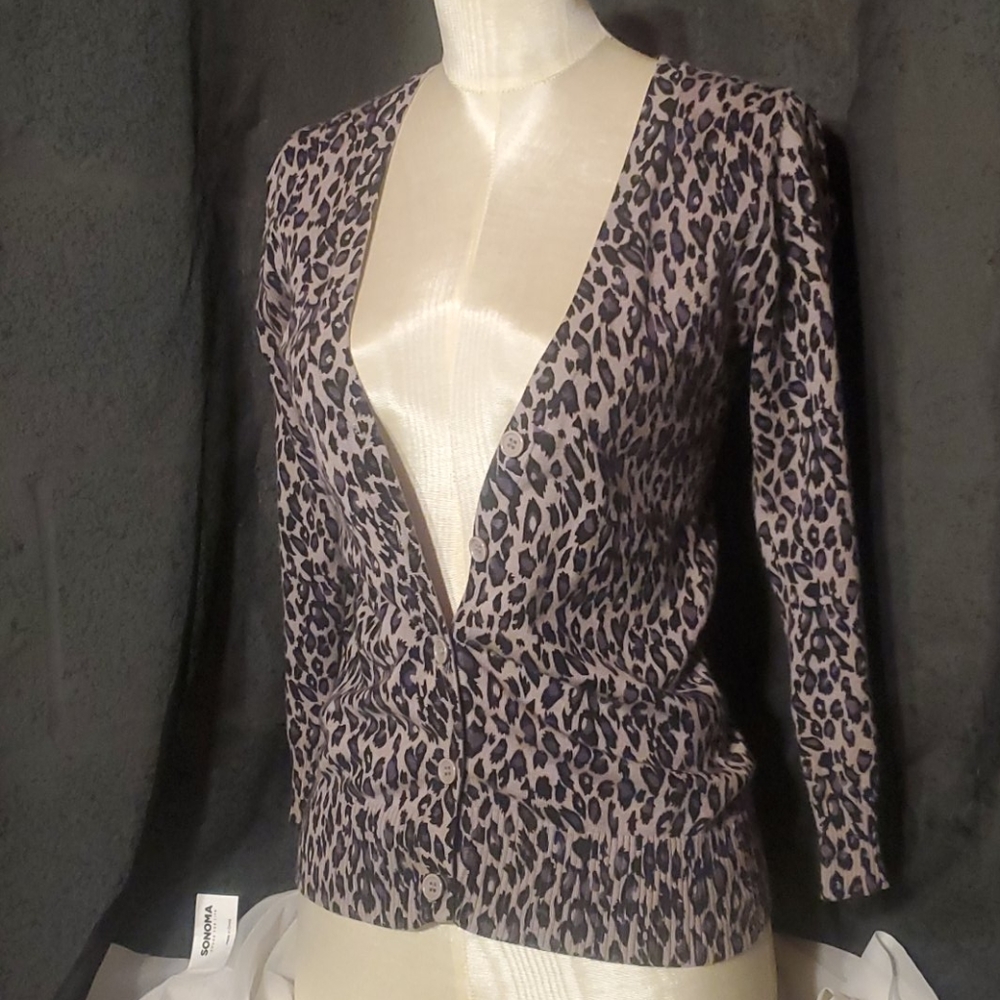 💜Purple leopard print sweater💜